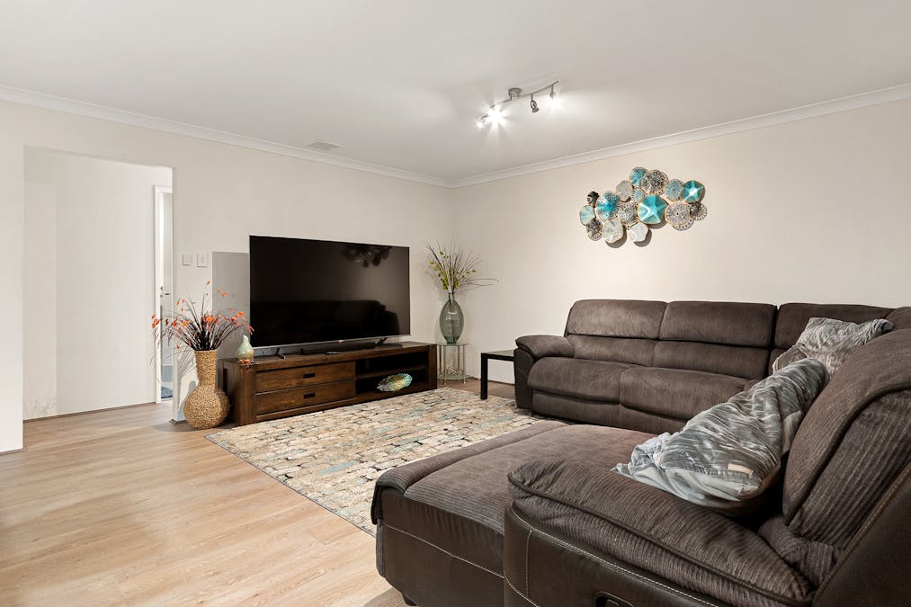 14 Ghost Gum Gardens, Baldivis, WA, 6171 - Image 7