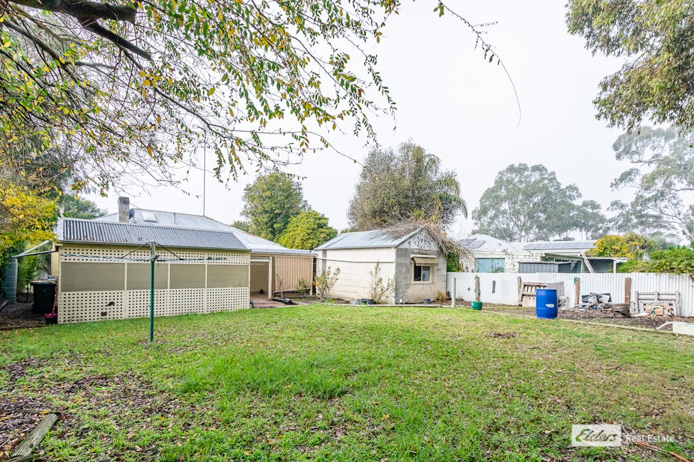 18 McLay Street, Naracoorte, SA, 5271 - Image 10