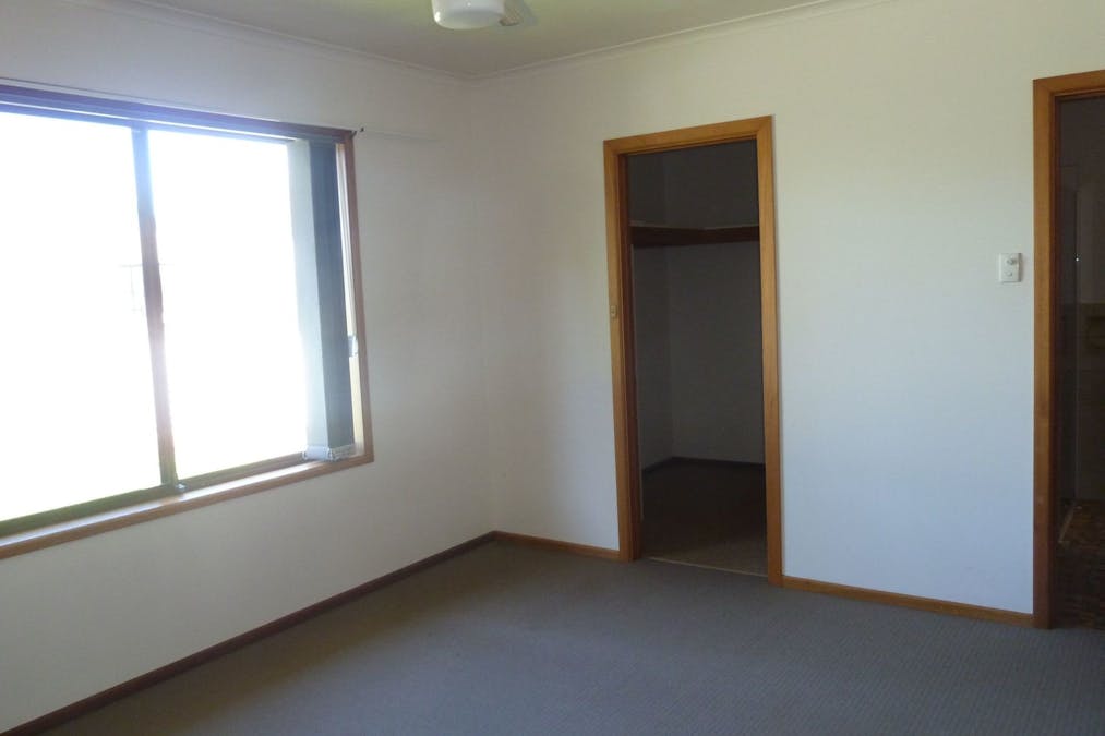 71 Hughes Avenue, Paringa, SA, 5340 - Image 4