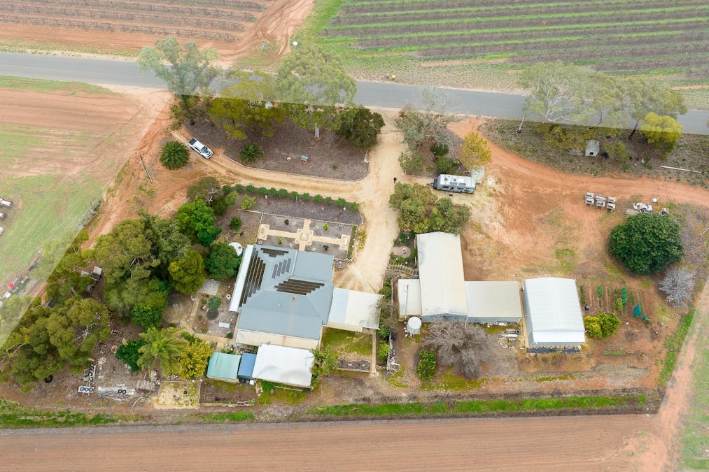 216 Cutler Road, Loxton, SA, 5333 - Image 4