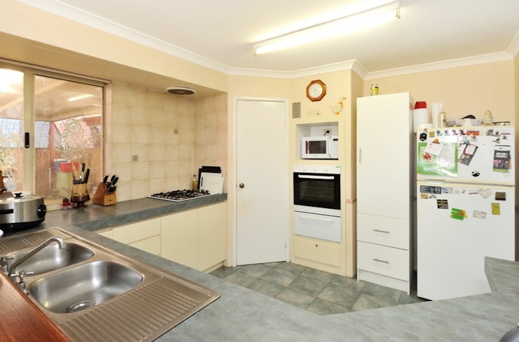4 Blue Wren Close, Serpentine, WA, 6125 - Image 5