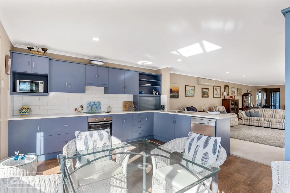 4042 Grantley Avenue, Victor Harbor, SA, 5211 Sold Elders Real Estate