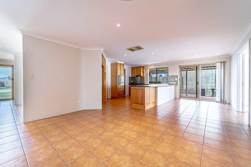 5 Gonville Green, Port Kennedy, WA, 6172 - Image 7