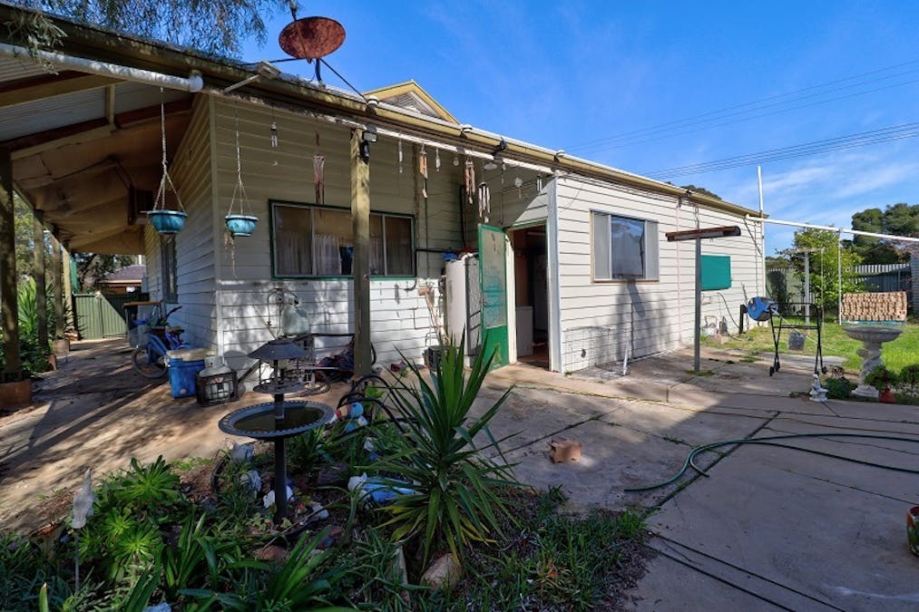 1 Hensley Street, Pinnaroo, SA, 5304 - Image 8