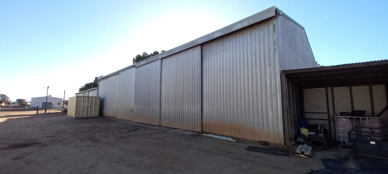 72 Duff Street, Merredin, WA, 6415 - Image 2