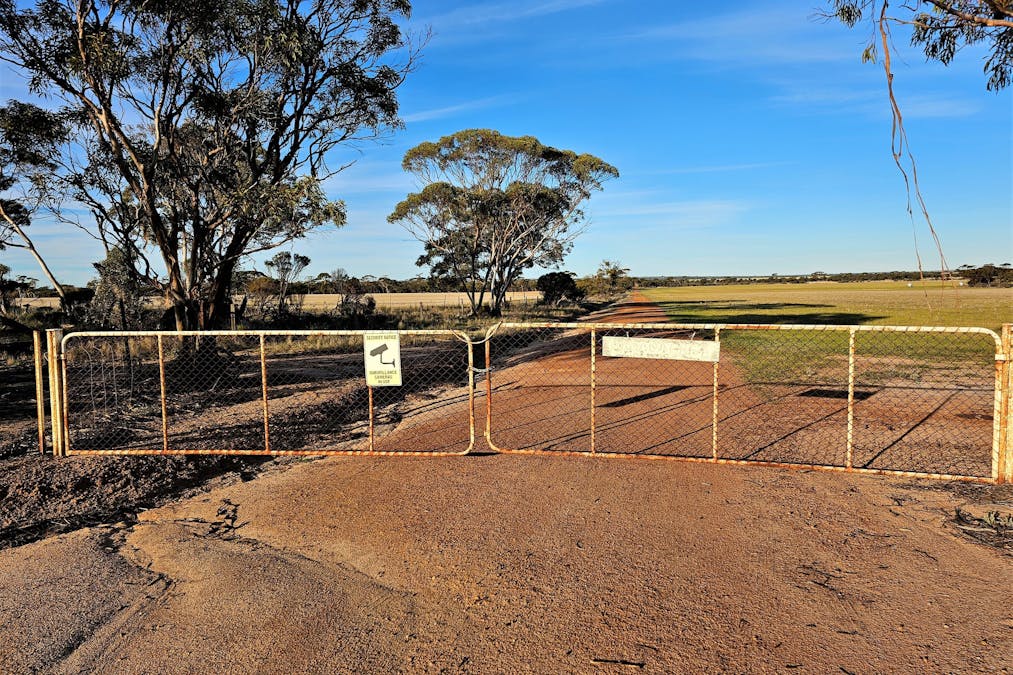 3904 Hyden - Mount Walker Road, Woolocutty, WA, 6369 - Image 21