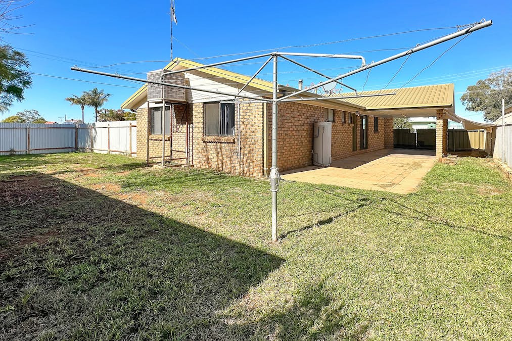 23 Morrison Street, Cobar, NSW, 2835 - Image 13