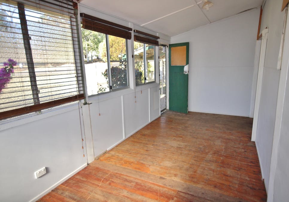 12 Cassidy Street, Bell, QLD, 4408 - Image 6