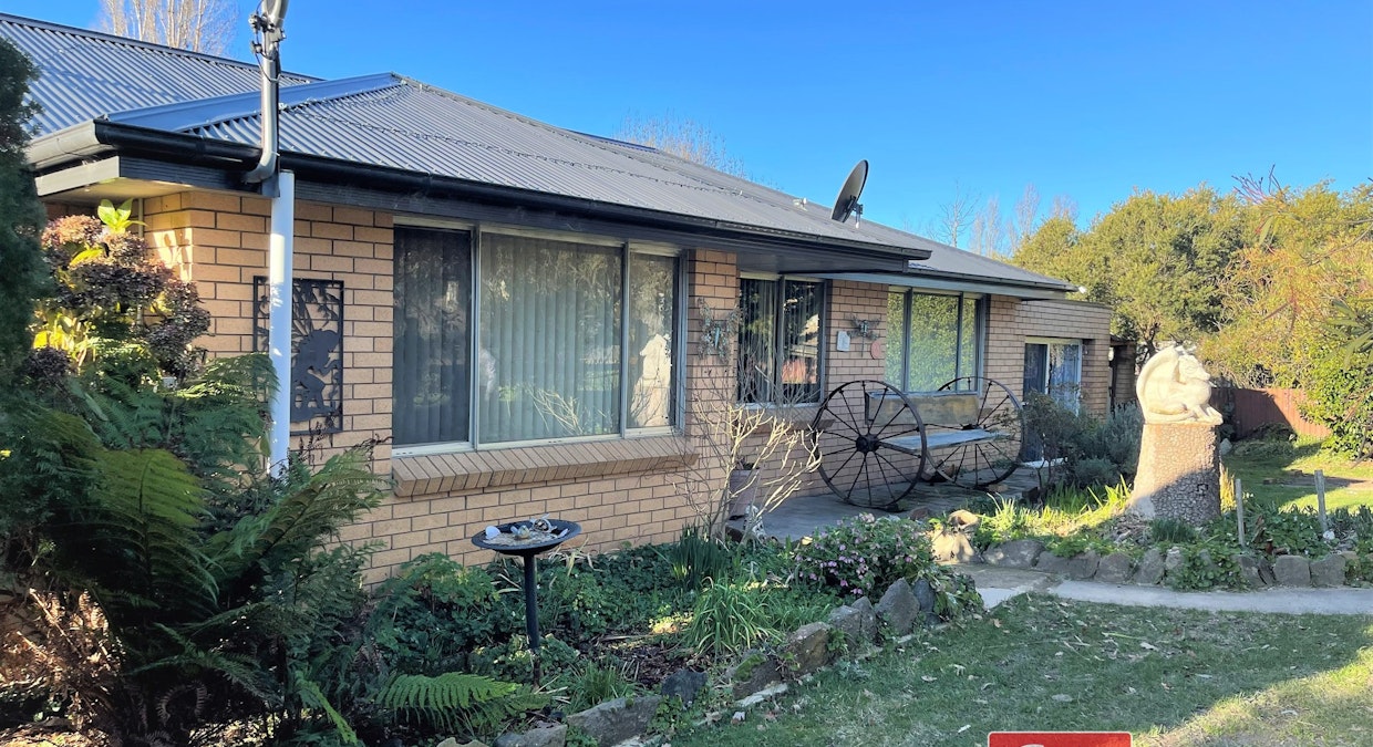 43 Edgar Hanrahan Drive, Burraga, NSW, 2795 - Image 1