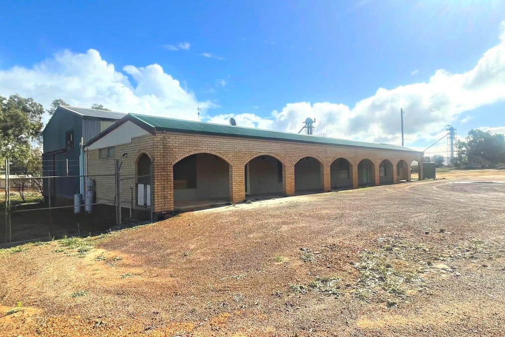 258 Wongan Road, Wongan Hills, WA, 6603 - Image 2
