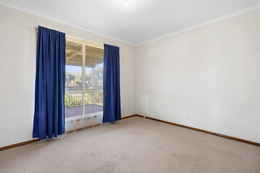 8 Acland Street, Blanchetown, SA, 5357 - Image 6