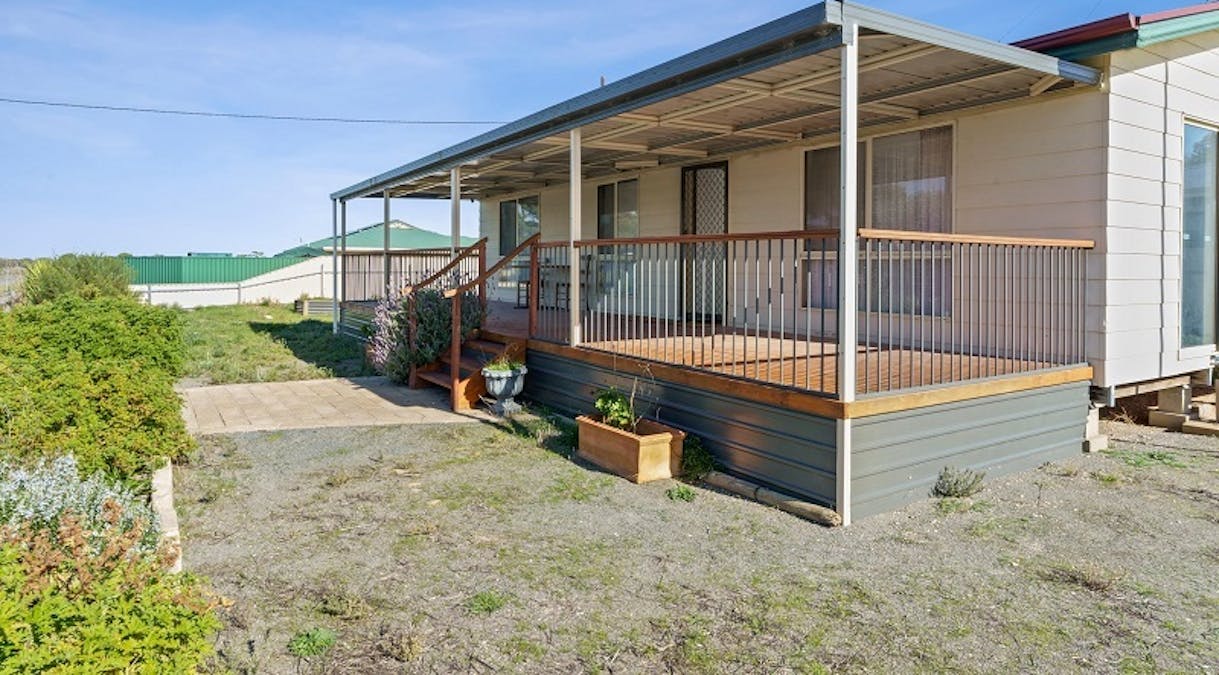 8 Acland Street, Blanchetown, SA, 5357 - Image 12