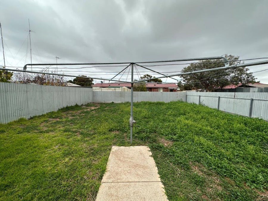 5 Bowden Street, Whyalla Stuart, SA, 5608 - Image 10