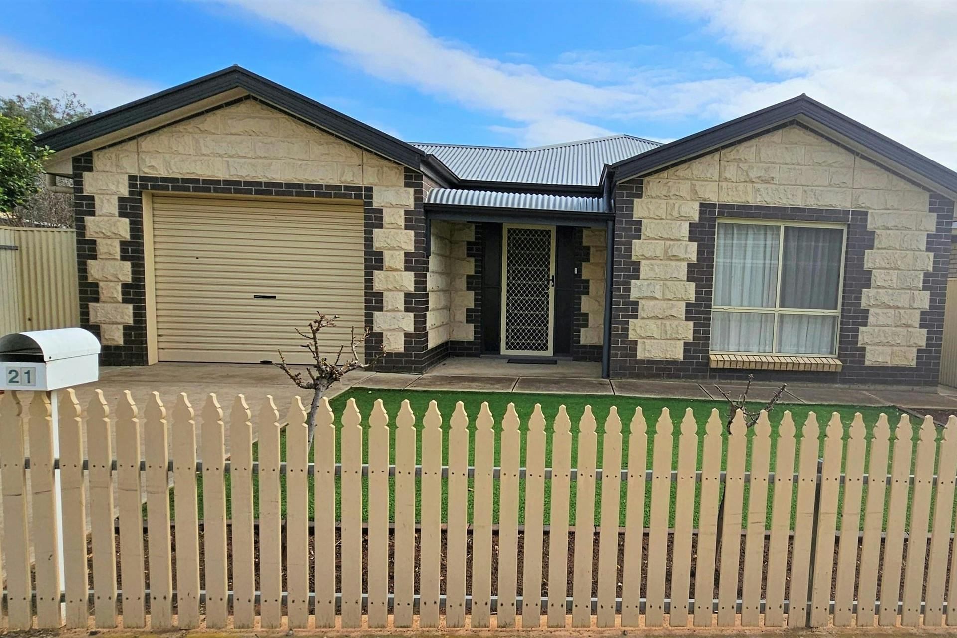 21 Edwards Street, Murray Bridge, SA, 5253 Sold Elders Real Estate