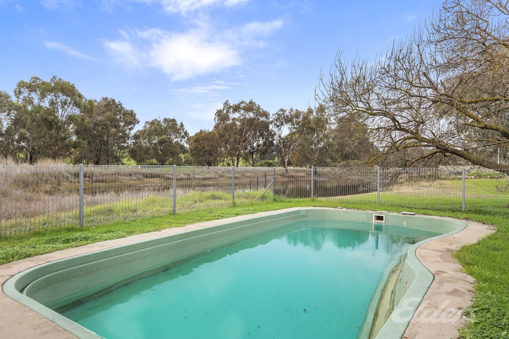 62 Ryans Road, Almonds, VIC, 3727 - Image 14