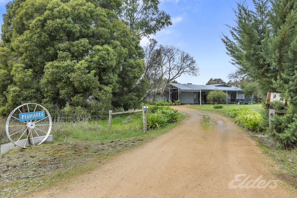 62 Ryans Road, Almonds, VIC, 3727 - Image 9