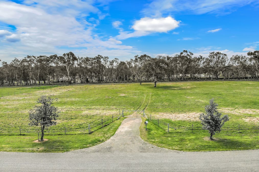 13 Stock Close, Murrumbateman, NSW, 2582 - Image 1