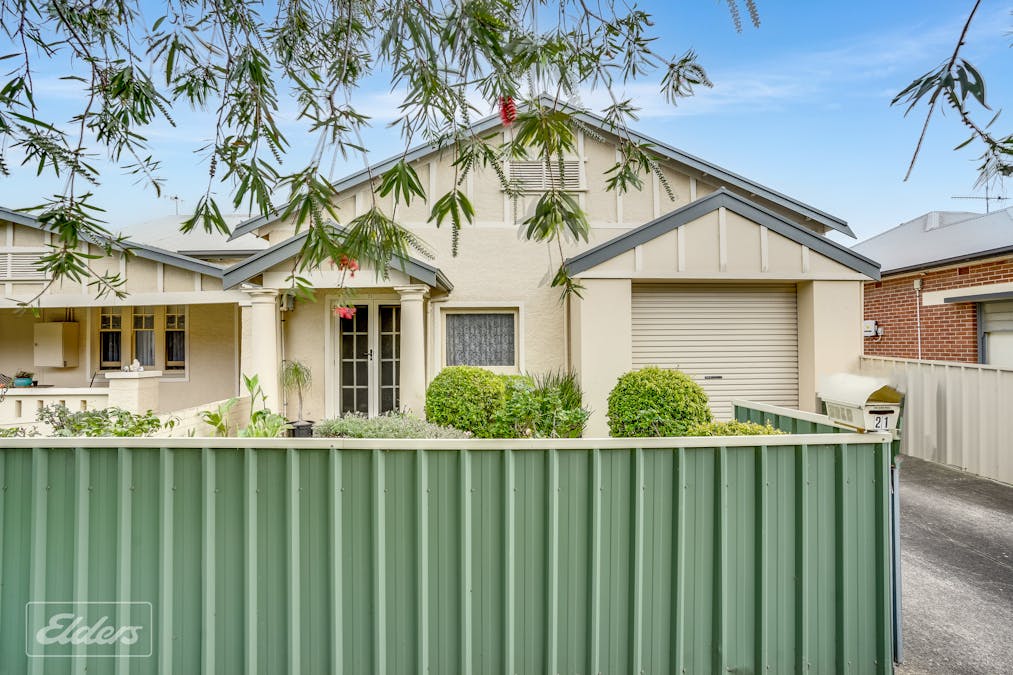 21 Acraman Street, Victor Harbor, SA, 5211 - Image 2