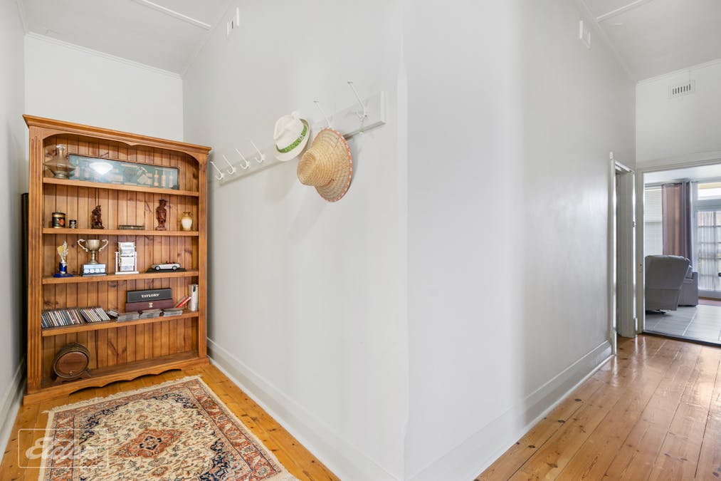 21 Acraman Street, Victor Harbor, SA, 5211 - Image 7