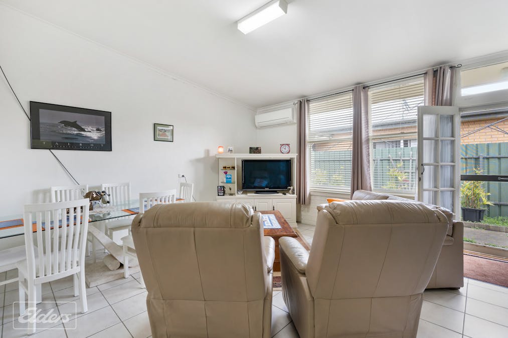 21 Acraman Street, Victor Harbor, SA, 5211 - Image 12