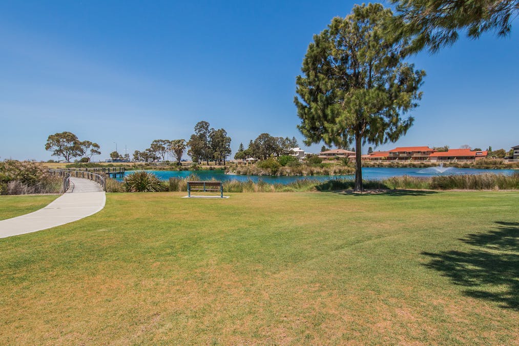 10/2 Parkin Street, Rockingham, WA, 6168 - Image 14