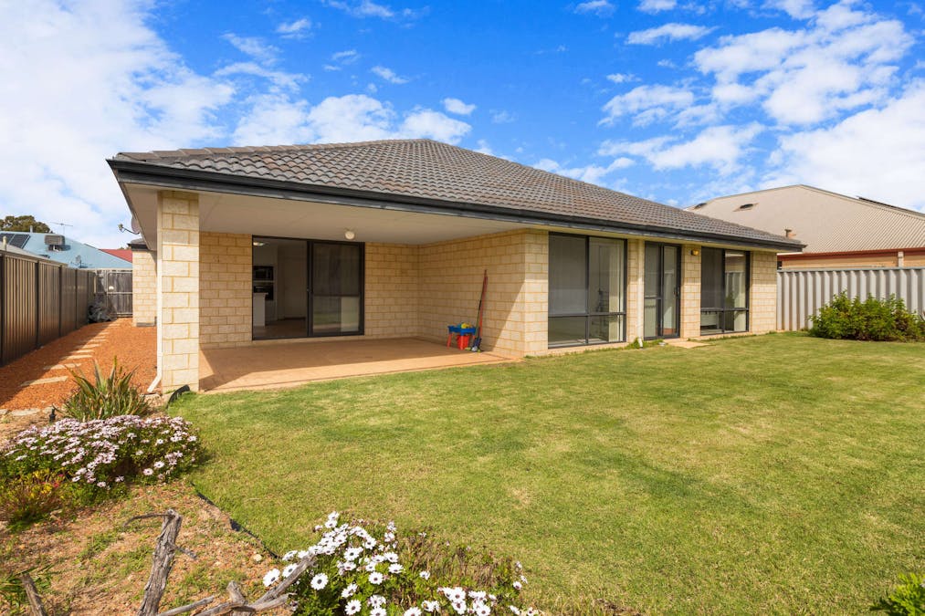 71 Keystone Loop, Secret Harbour, WA, 6173 Sold Elders Real Estate