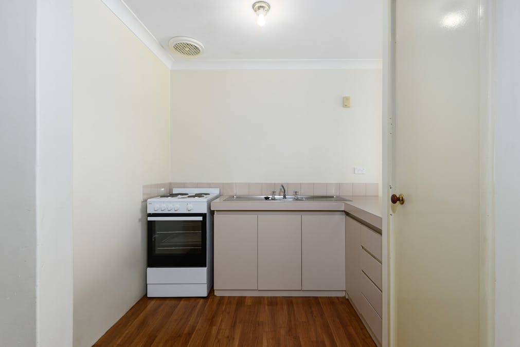 18/14 Hefron Street, Rockingham, WA, 6168 - Image 9
