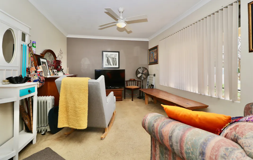 18 Castlerock Avenue, Waikiki, WA, 6169 - Image 3