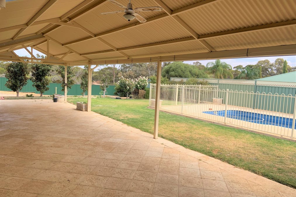 1 Caridi Close, Merredin, WA, 6415 - Image 19
