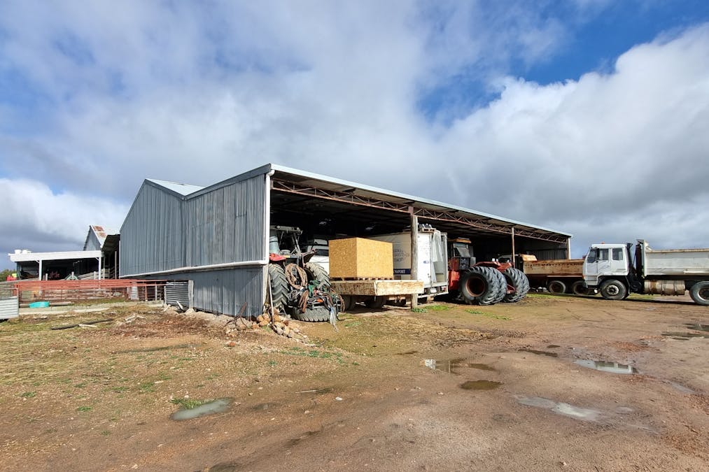 633 Dwalganup Road, Mayanup, WA, 6244 - Image 4