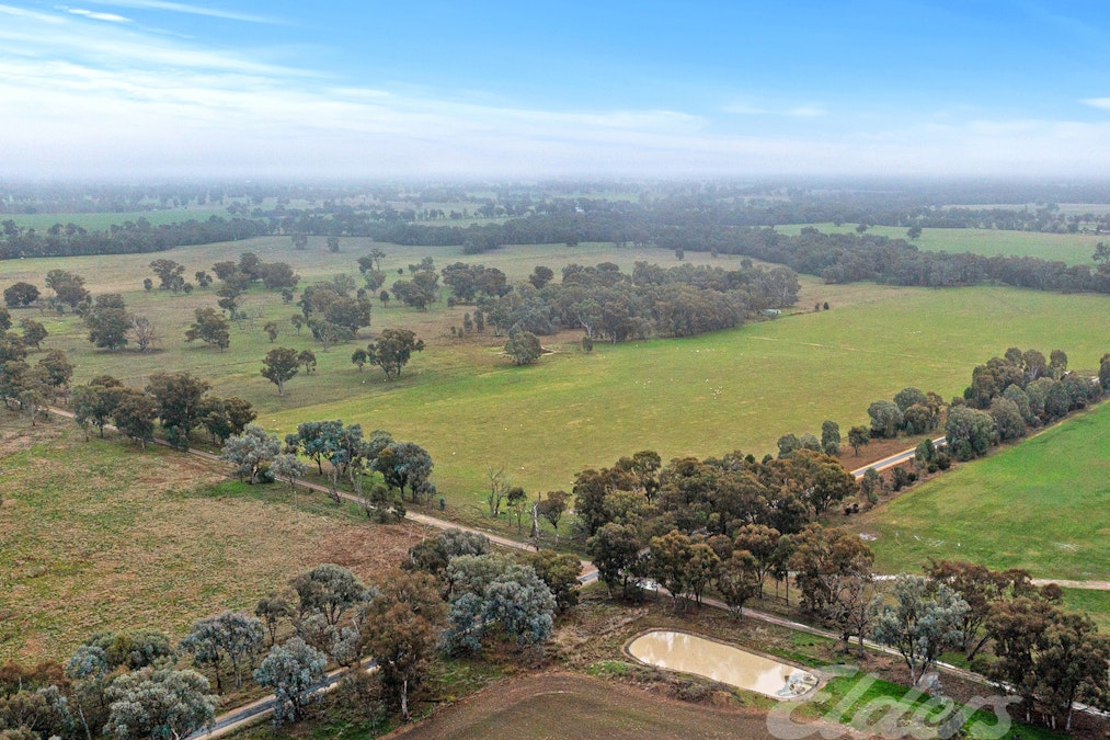 296 Boorhaman East Road, Norong, VIC, 3682 - Image 3