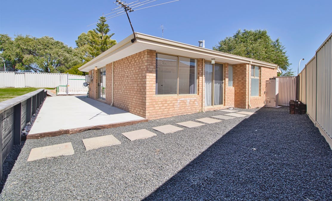 8 Cobia Rise, Warnbro, WA, 6169 - Image 14