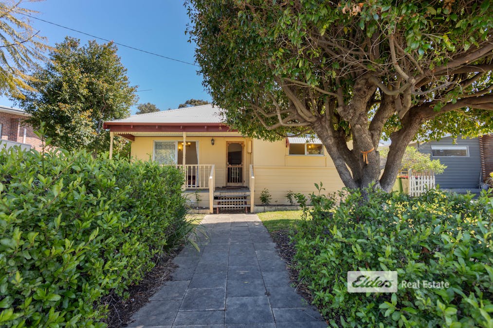 11 Reading Street, Bunbury, WA, 6230 - Image 4