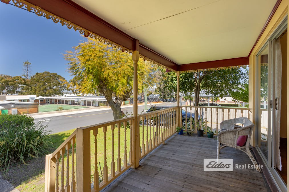11 Reading Street, Bunbury, WA, 6230 - Image 5