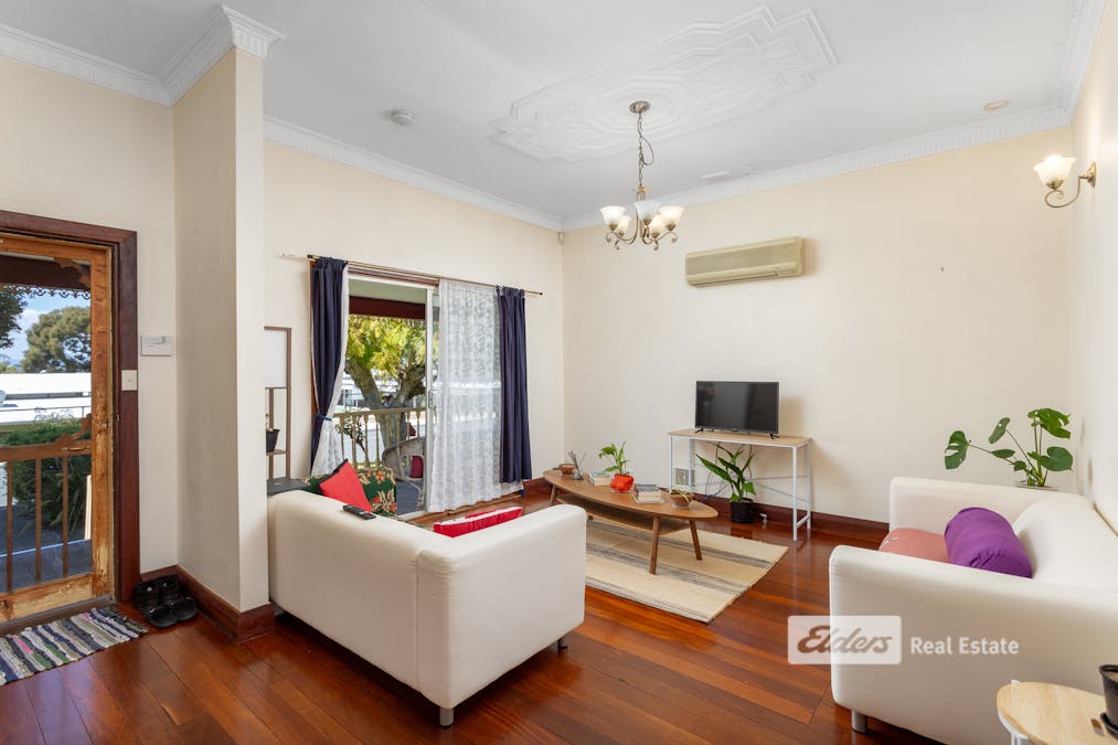 11 Reading Street, Bunbury, WA, 6230 - Image 8