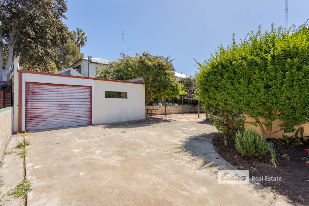 11 Reading Street, Bunbury, WA, 6230 - Image 22