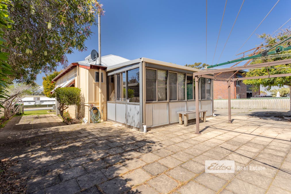 11 Reading Street, Bunbury, WA, 6230 - Image 23