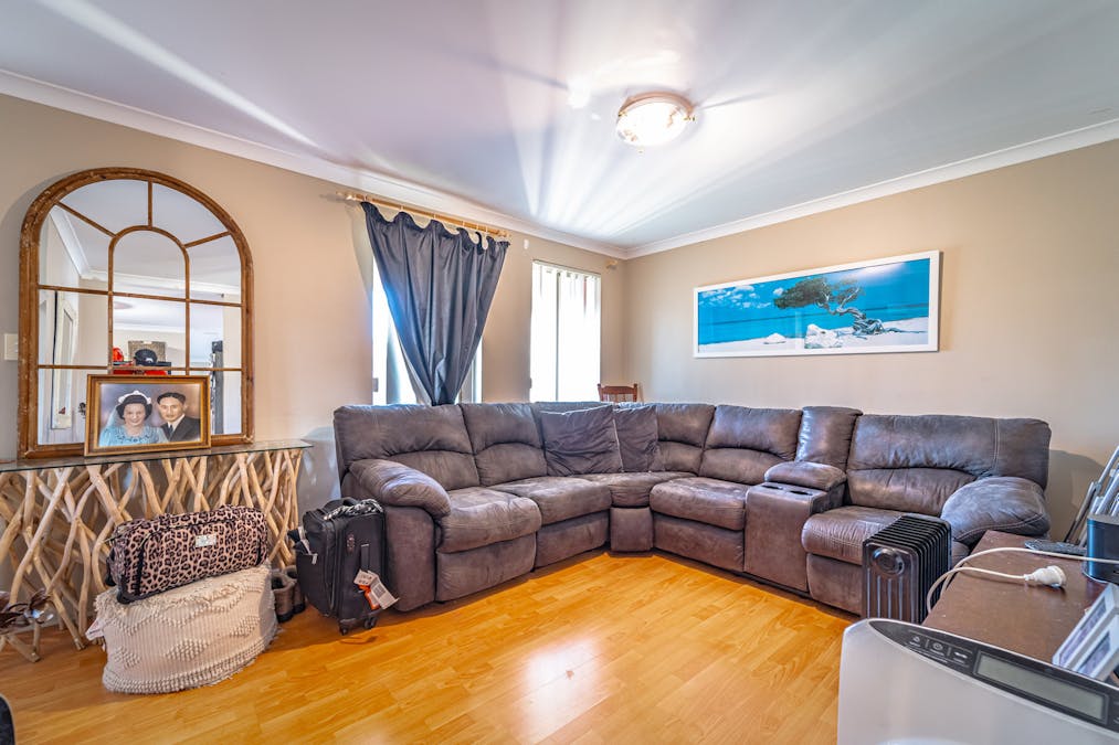 2 Carmana Lane, Warnbro, WA, 6169 - Image 4