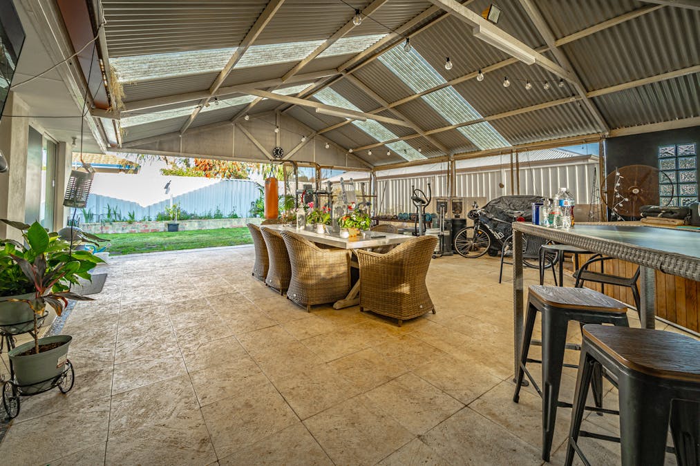2 Carmana Lane, Warnbro, WA, 6169 - Image 17