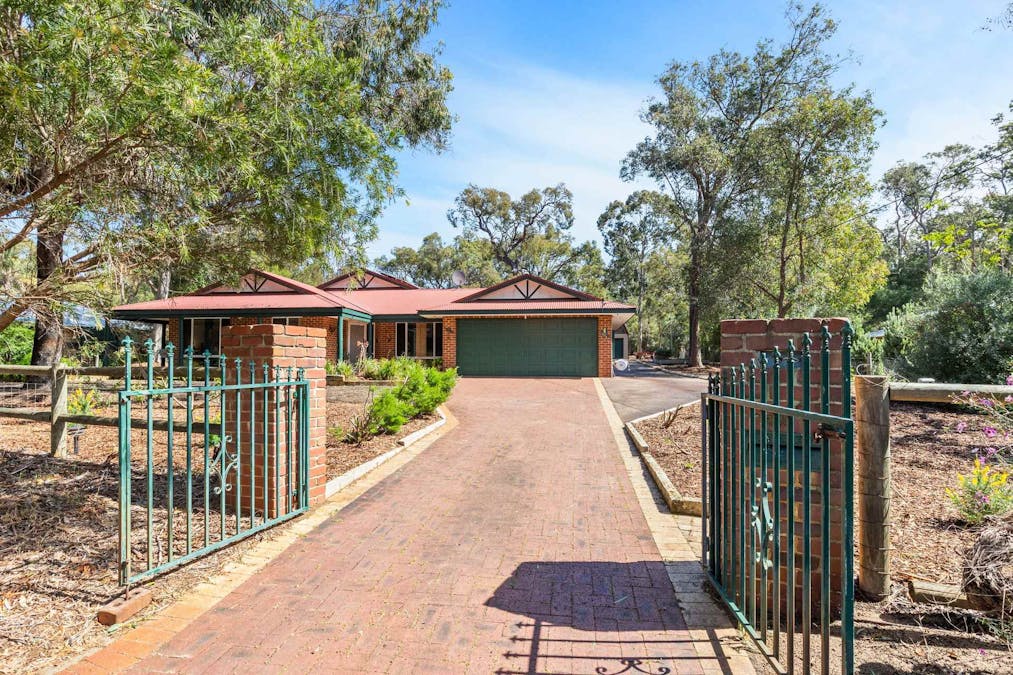 20 Shipwright Avenue, Wellard, WA, 6170 - Image 1