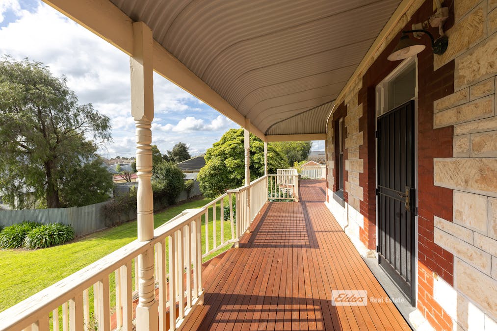 2 Robertson Street, Naracoorte, SA, 5271 - Image 18