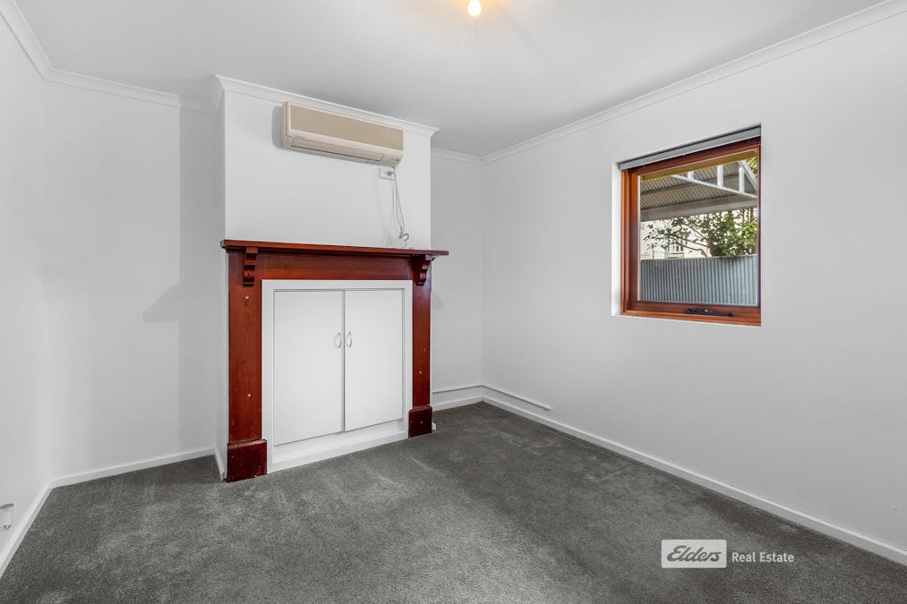 2 Robertson Street, Naracoorte, SA, 5271 - Image 12