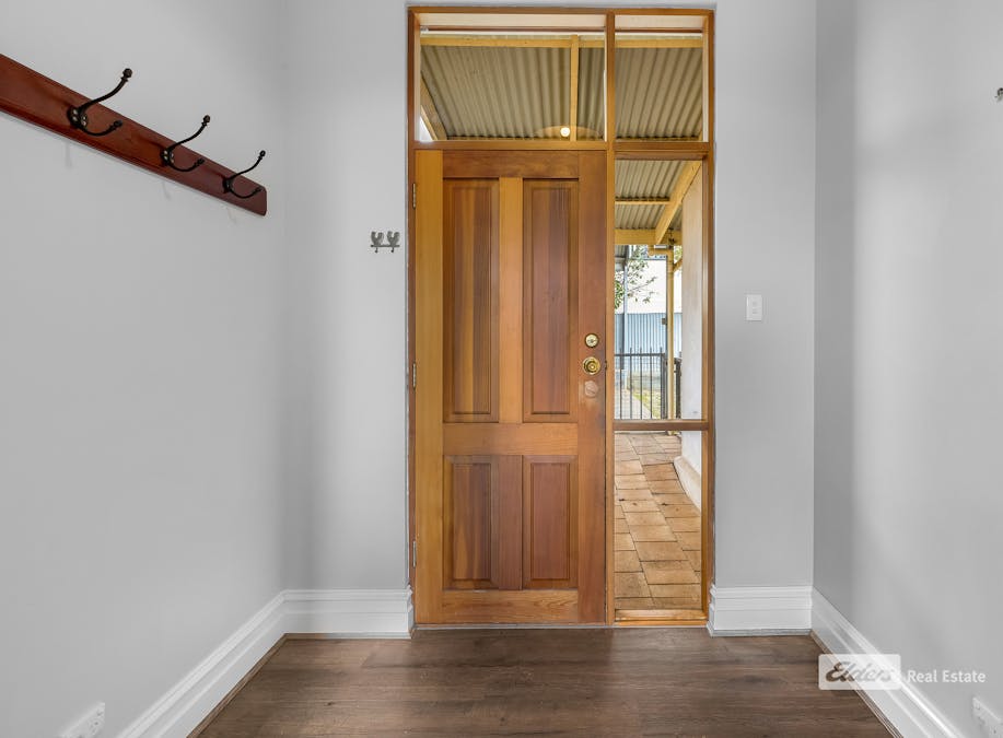2 Robertson Street, Naracoorte, SA, 5271 - Image 17
