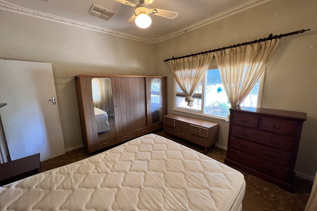 4 Cook Street, Northam, WA, 6401 - Image 10