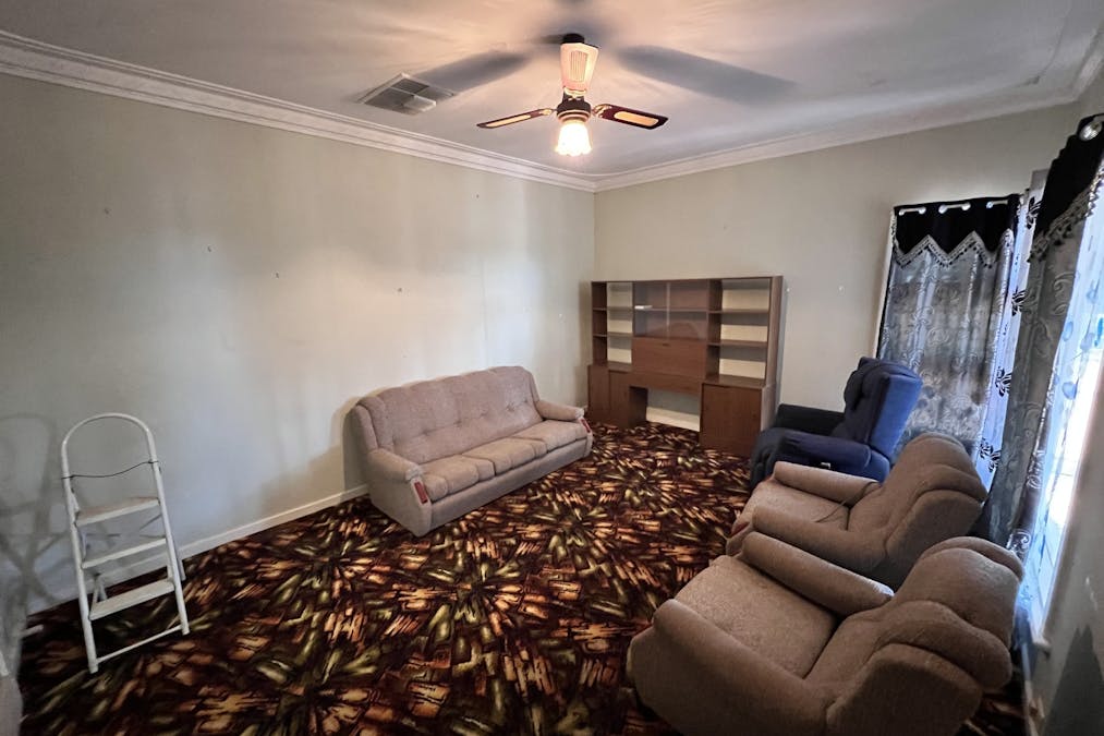 4 Cook Street, Northam, WA, 6401 - Image 13