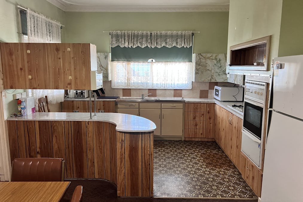 4 Cook Street, Northam, WA, 6401 - Image 15