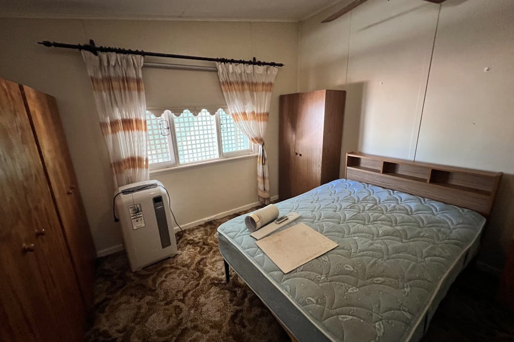 4 Cook Street, Northam, WA, 6401 - Image 20