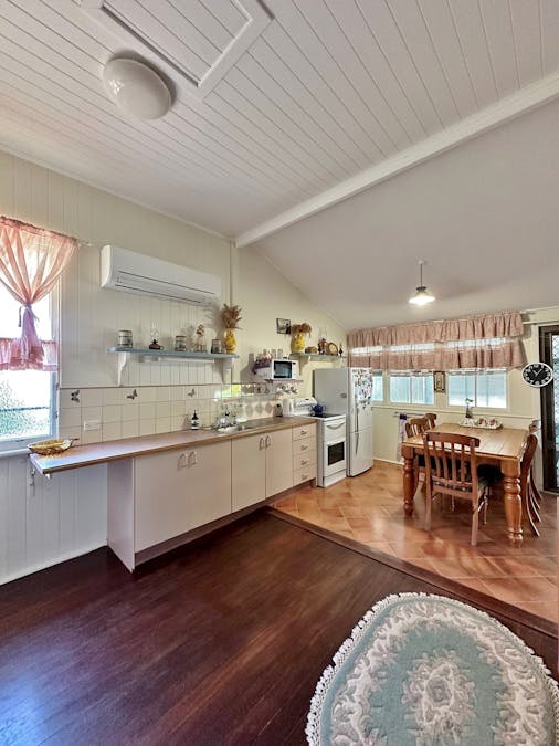 12 Scarlet Street, Dalby, QLD, 4405 - Image 7