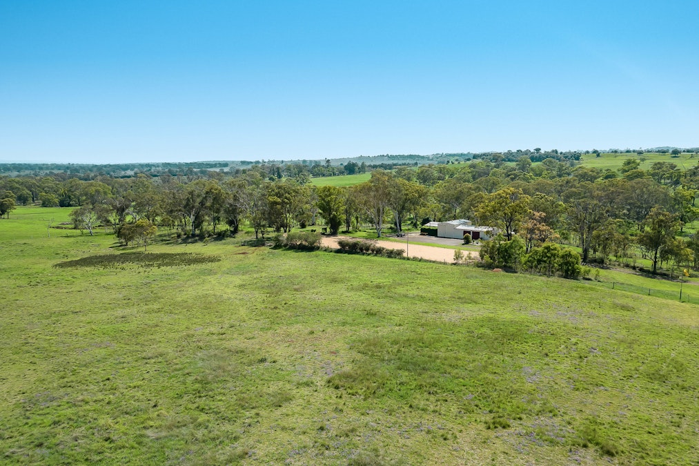 632 Old Goombungee Road, Highfields, QLD, 4352 - Image 25