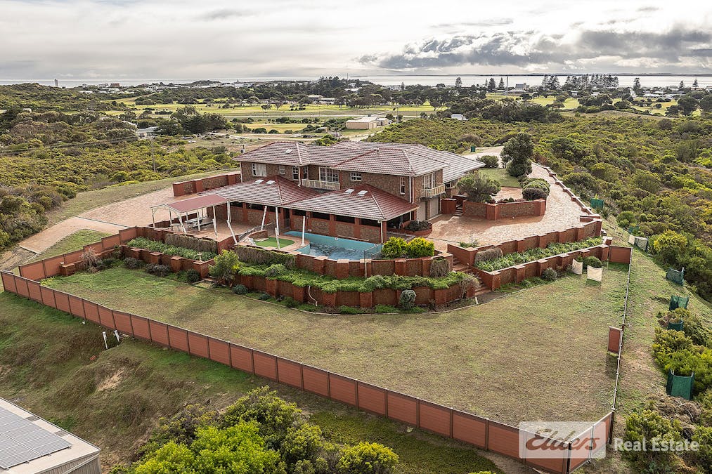 105 Morphett Street, Robe, SA, 5276 - Image 2
